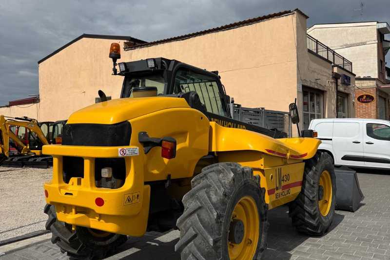 OmecoHub - Immagine NEW HOLLAND LM430